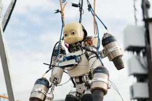 Read more about the article Flying Humanoid Robots Are Real Now – And They’re Going Viral (AI, Drone, 2025 Tech)